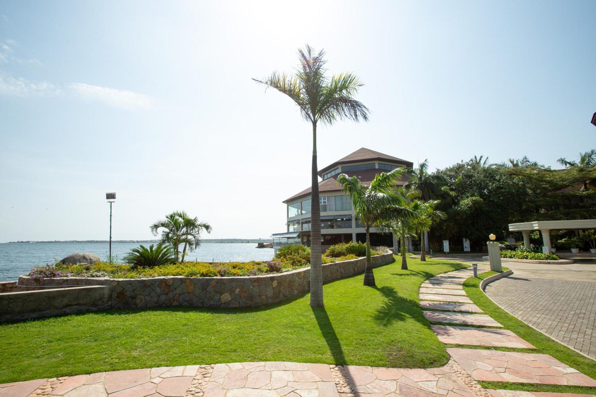 Malaika Beach Resort Mwanza Extérieur photo